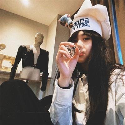 高中锋，矮教练